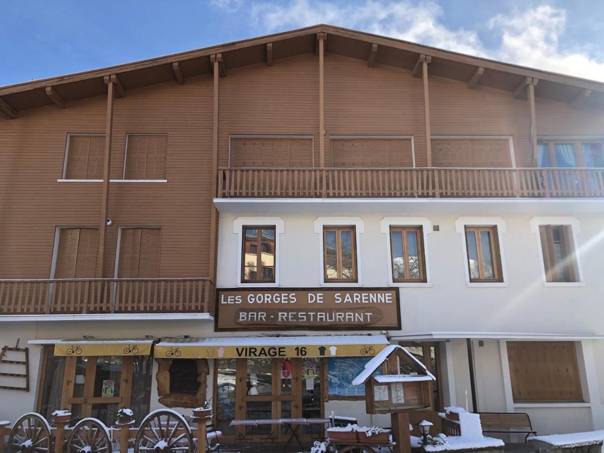 Appartement Rez De Jardin Montee De L'Alpe D'Huez La Garde  Exterior photo